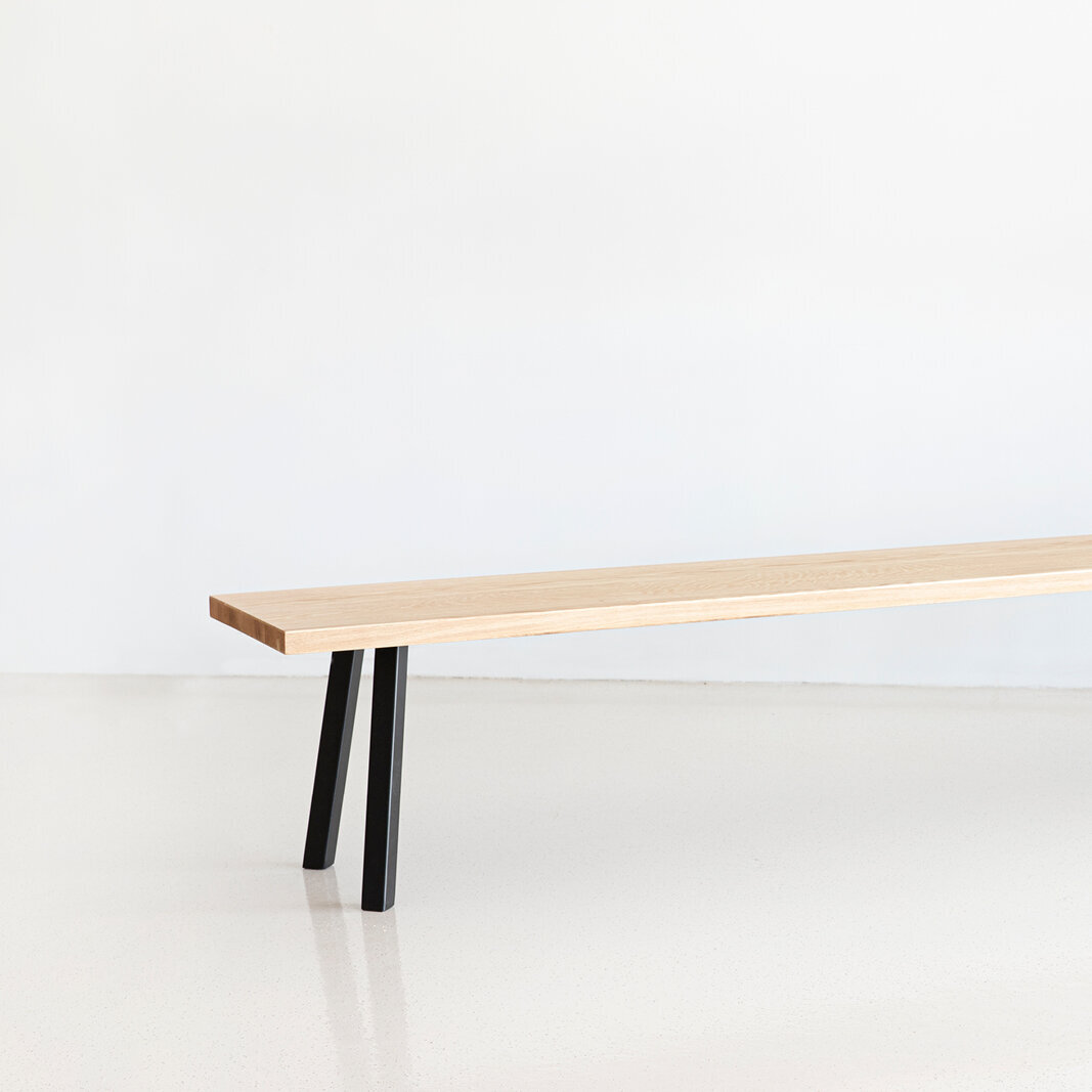 Design Dining Bench | New Classic Bench Steel white powdercoating | Oak hardwax oil natural 3062 | Studio HENK | 