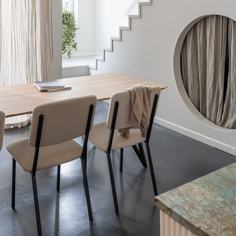 Design modern dining chair | Co Chair without armrest Black cube black61 | Studio HENK| 
