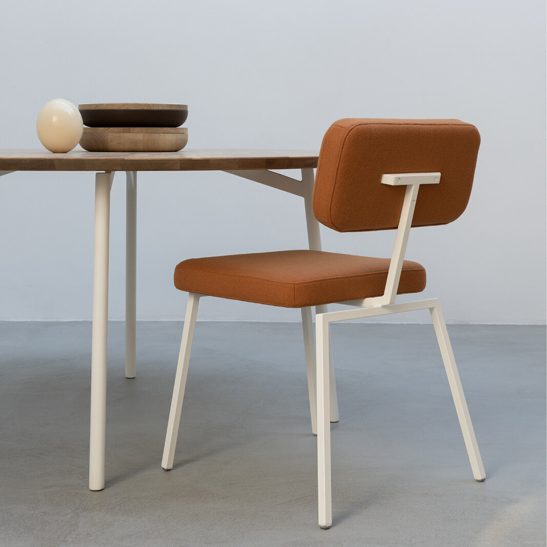 Design modern dining chair | Ode Chair without armrest Beige facet kiezel7 | Studio HENK| 