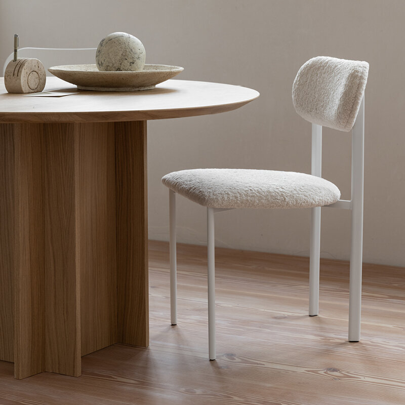 Design modern dining chair | Oblique Dining Chair upholstered Beige facet natural01 | Studio HENK| 