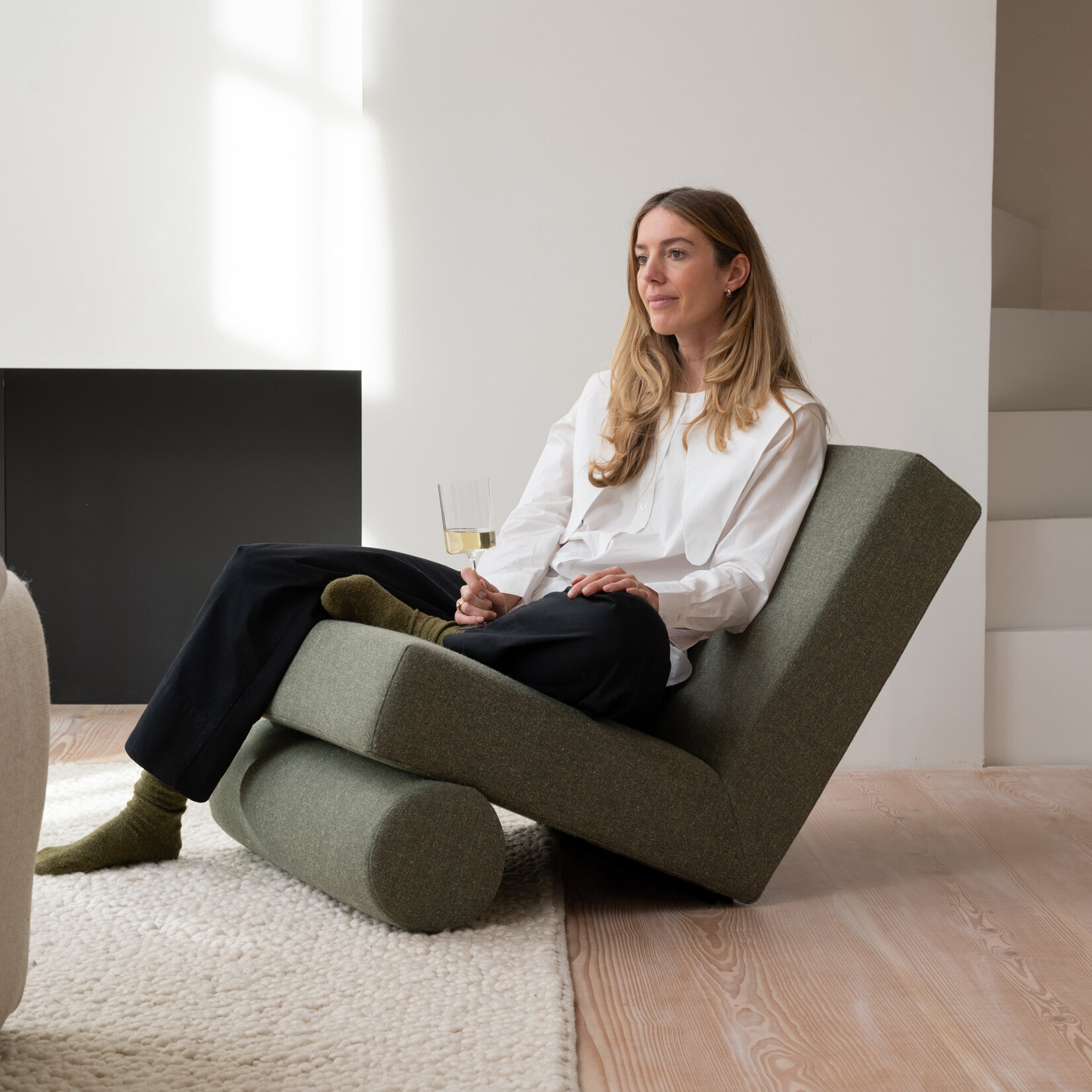 Design modern sofa | Lean lounge Chair 1 soil natural01 | Studio HENK | 