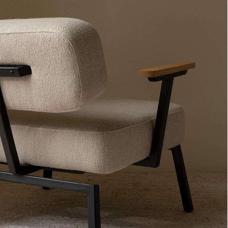 Design modern sofa | Ode lounge chair with armrest 1 facet beige1037 | Studio HENK | 