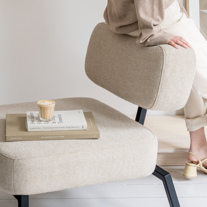 Design modern sofa | Ode lounge chair 1 brema liver10 | Studio HENK | 