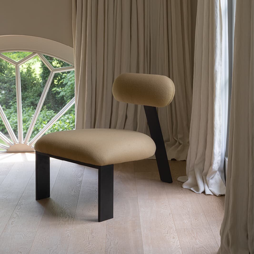 Design modern sofa | Oblique lounge Chair 1 divina3 236 | Studio HENK | 