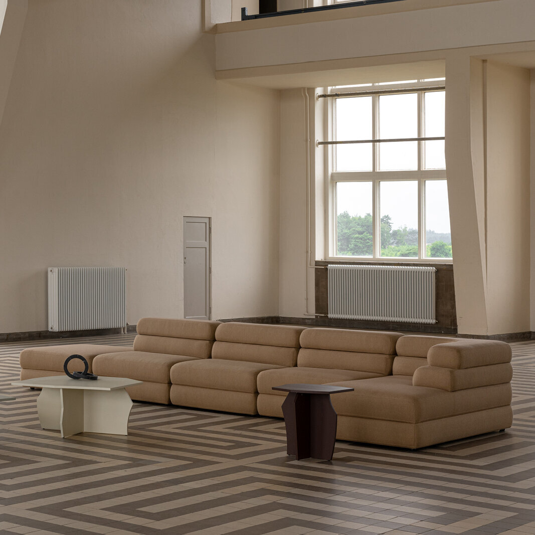 Design modern sofa | Layer sofa hocker  hallingdal65 190 | Studio HENK| 
