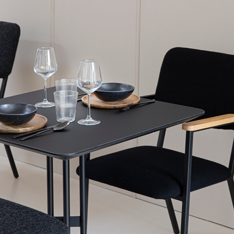 Round Design Bistro Table | Rest  black | Oak hardwax oil natural light 3041 | Studio HENK| 