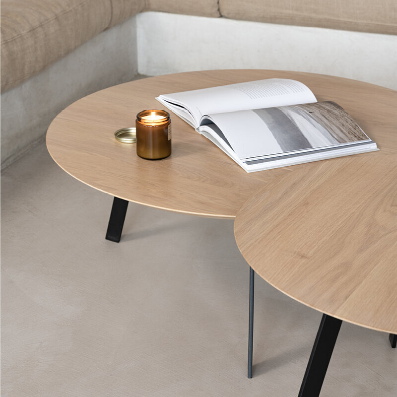 Design Coffee Table | New Co Coffee Table 90 Round Black | Oak hardwax oil natural light 3041 | Studio HENK| 