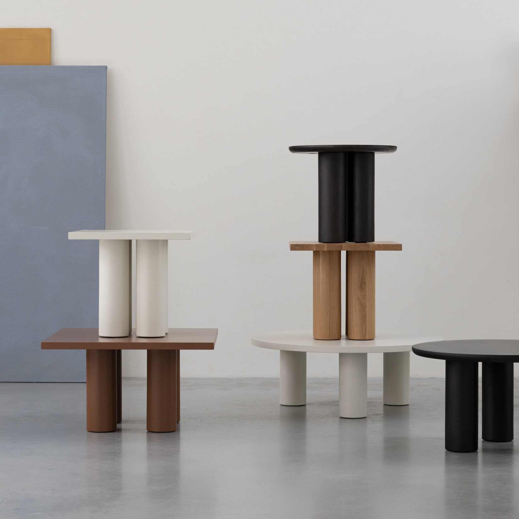 Design Coffee Table | Pillar Coffee Table round 50 Oak hardwax oil natural 3062 | Oak hardwax oil natural 3062 | Studio HENK | 
