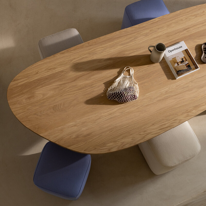 Blob Design dining table | Butterfly Steel black powdercoating | Oak hardwax oil natural light | Studio HENK| 