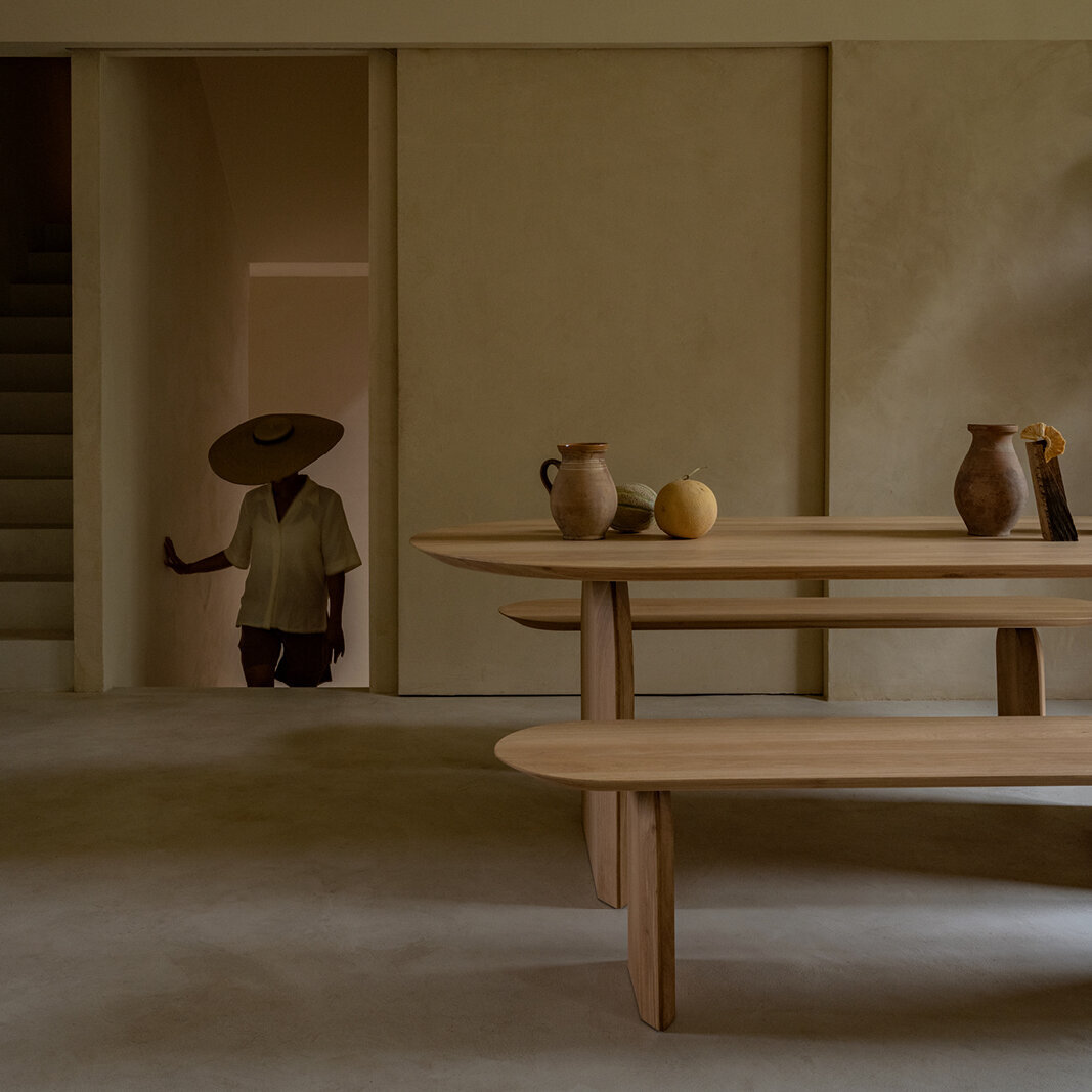 Flat oval Design dining table | Slot Oak smoked stain | Oak smoked | Studio HENK | 