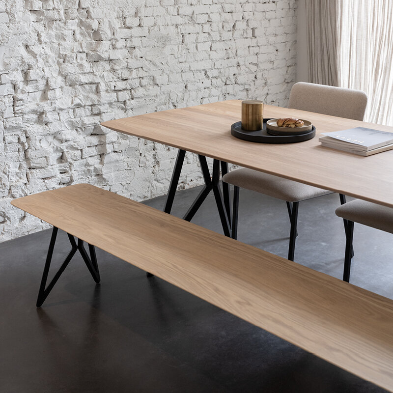 Rectangular Design dining table | Butterfly Steel white powdercoating | Oak hardwax oil natural light | Studio HENK| 