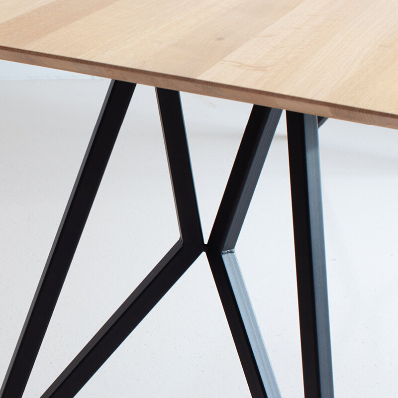 Rectangular Design dining table | Butterfly Steel black powdercoating | Oak hardwax oil natural light | Studio HENK| 