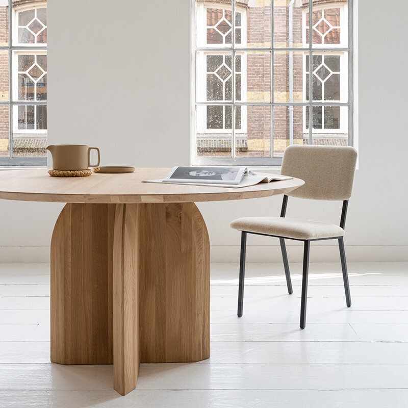 Ronde Design dining table | Slot Quadpod Oak black stain | Oak black stain | Studio HENK | 