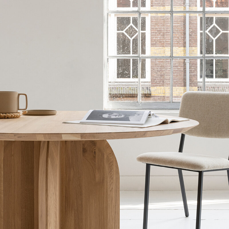Ronde Design dining table | Slot Quadpod Oak black stain | Oak black stain | Studio HENK | 