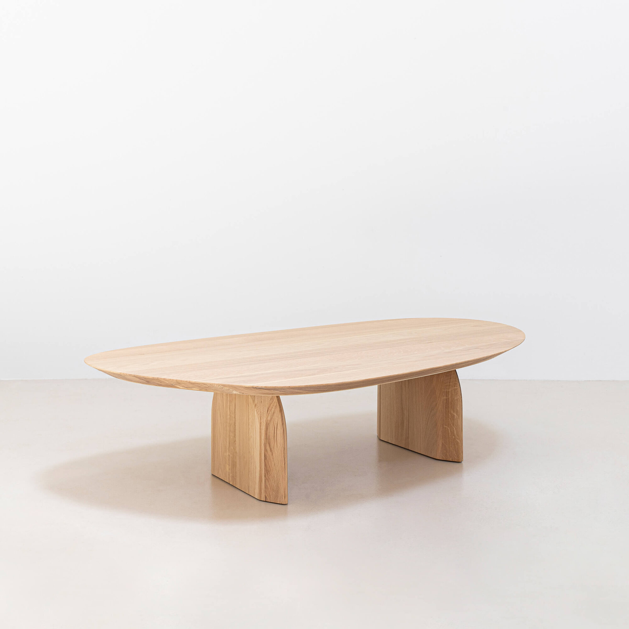 Design Coffee Table | Slot Coffee Table LivingBoard P5 Naturel lacquer | Amoeba LivingBoard P5 Naturel lacquer | Studio HENK | 