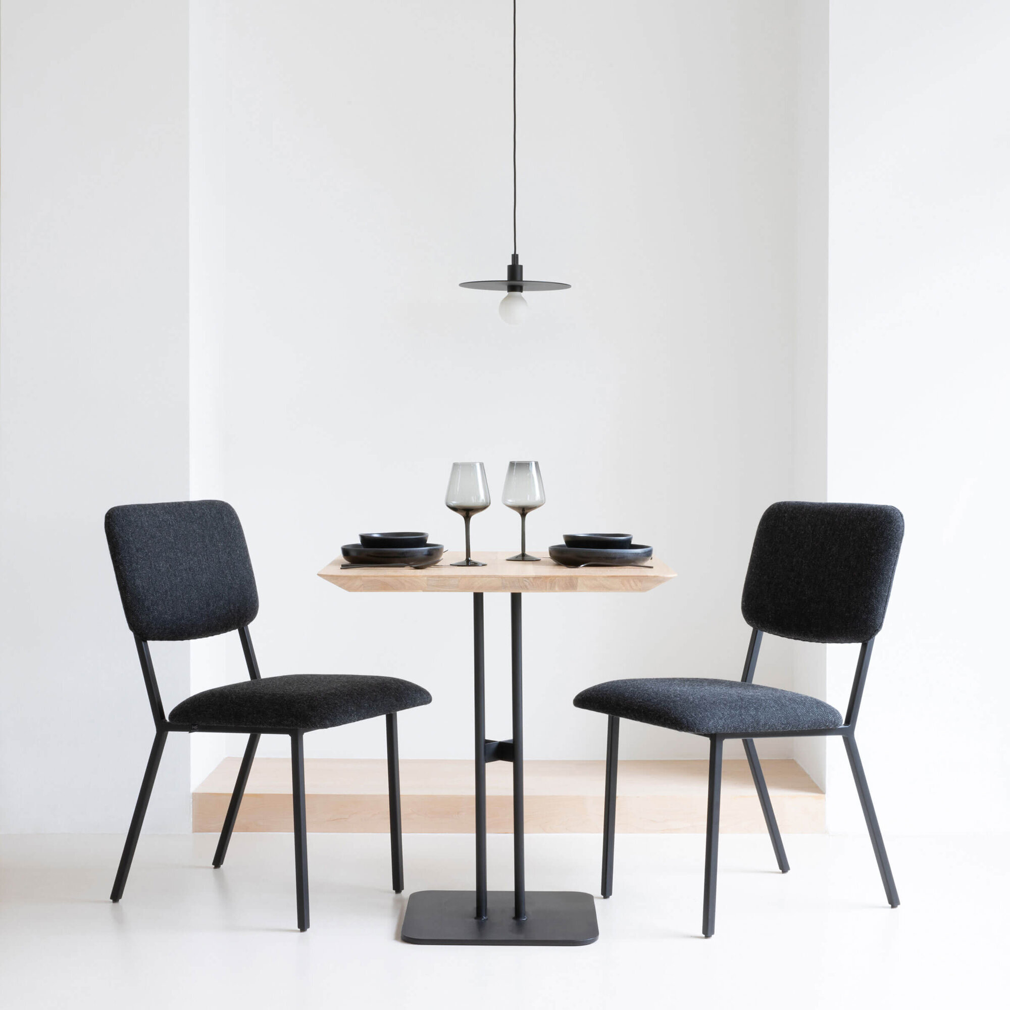 Rectangular Design Bistro Table | Rest x 2 white | Oak hardwax oil natural light 3041 | Studio HENK|