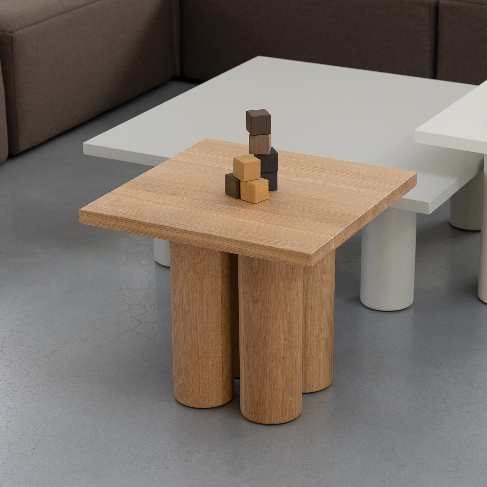 Design Coffee Table | Pillar Coffee Table Square 50 Oak natural lacquer | Oak natural lacquer | Studio HENK | 