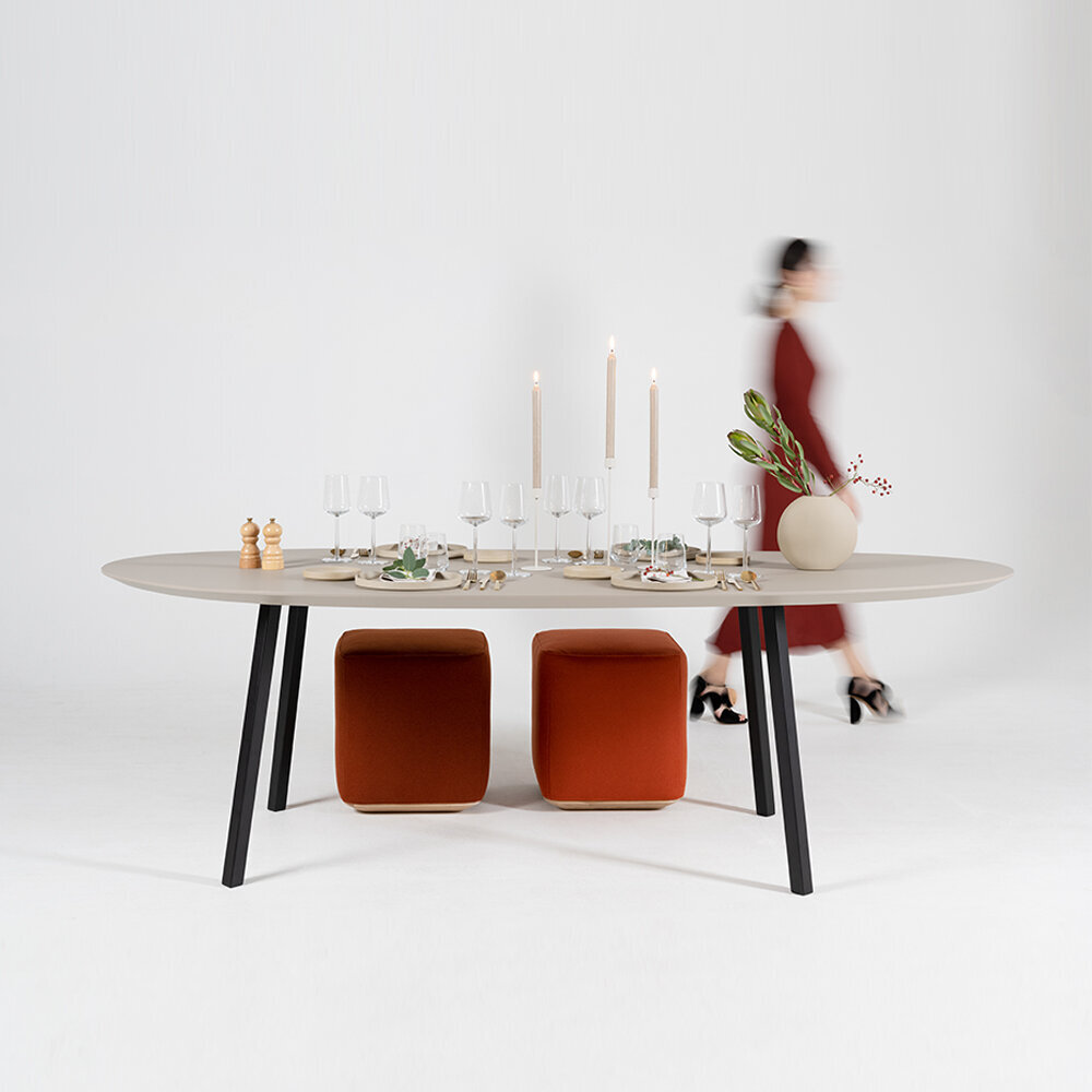 Blob Design dining table | New Classic Steel black powdercoating | HPL Fenix nero ingo | Studio HENK | 