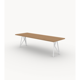 FSC gecertificeerd Iroko hout en wit stalen frame