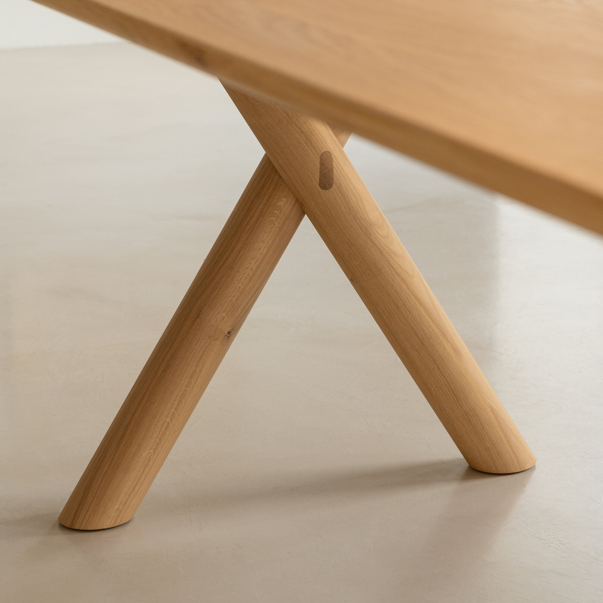 Ovale Design dining table | Slim-X Wood Dining Table Oak hardwax oil natural | Oak hardwax oil natural | Studio HENK| 