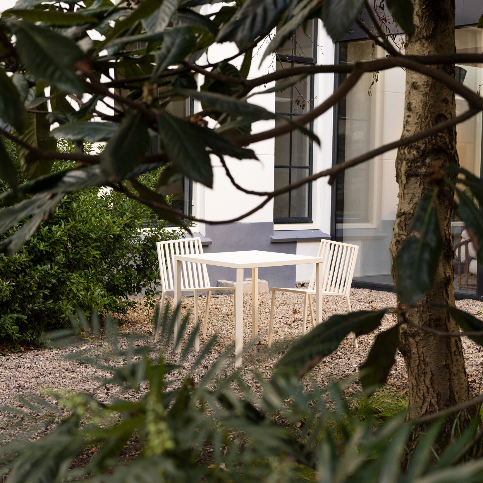 Design modern dining chair | Trace Outdoor Chair Right without armrest  | Studio HENK | 
