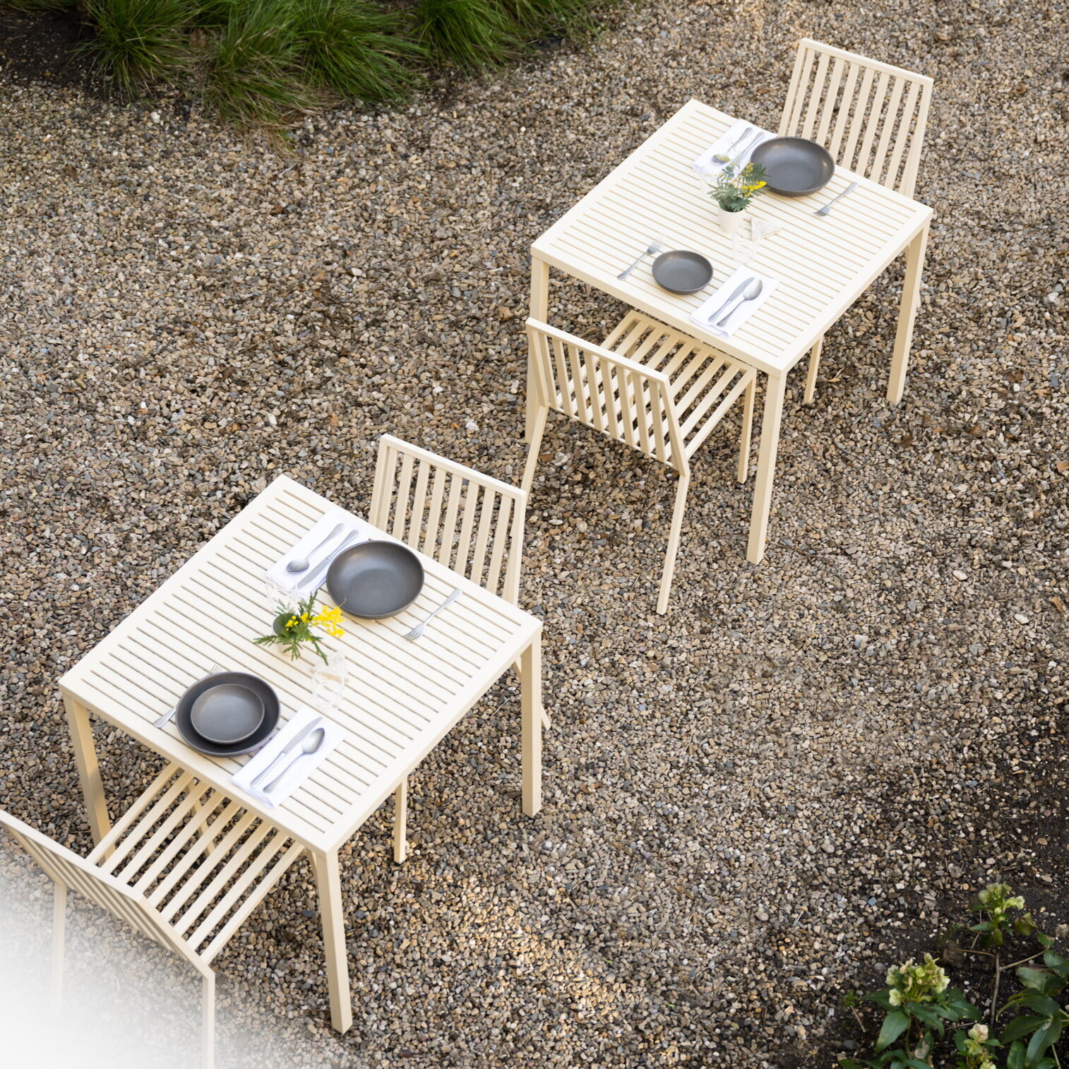 Square outdoor Design dining table | Trace Outdoor Table  Light Ivory KTL | Light Ivory Powdercoating KTL | Studio HENK | 