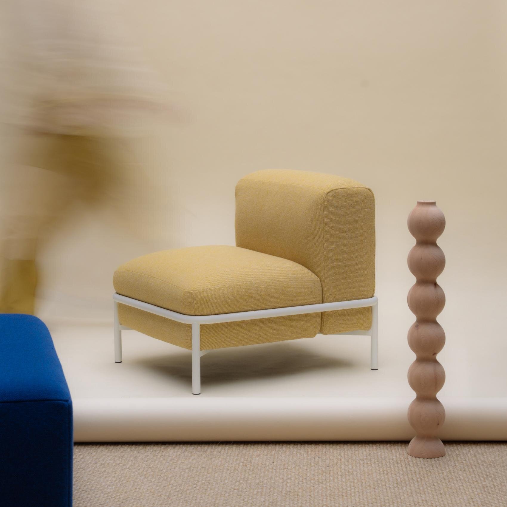 Design modern sofa | Bond Lounge chair Brown tonus4 374 | Studio HENK| 