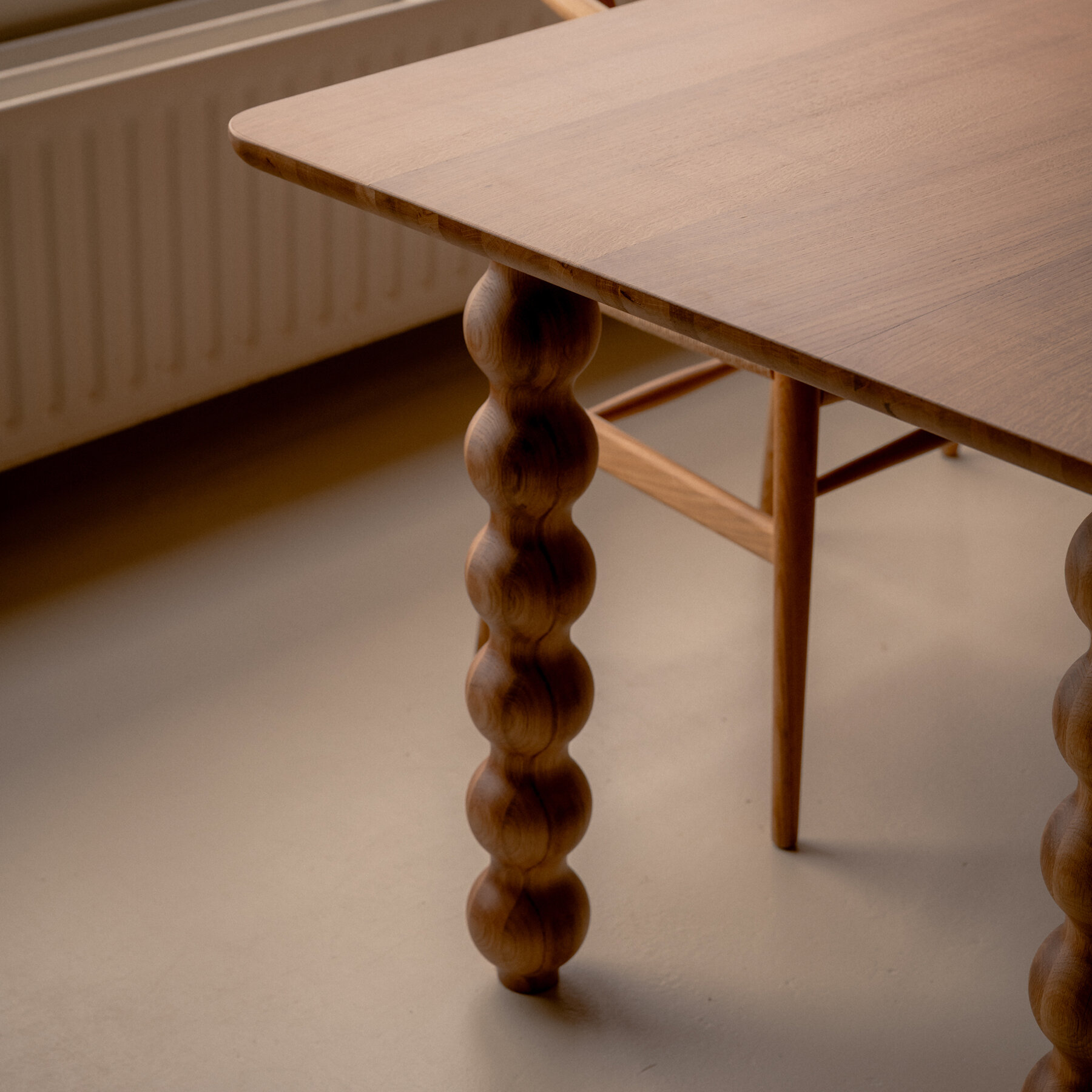 Rectangular Design dining table | Turn Oak natural lacquer | Oak natural lacquer  | Studio HENK | 