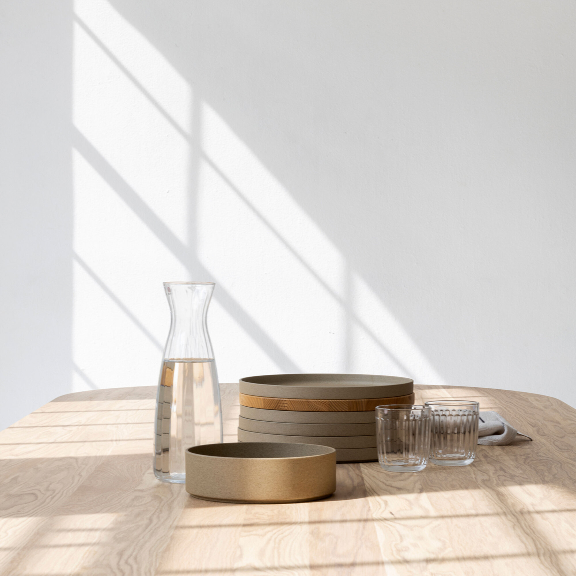  Design dining table | Cylinder Oak hardwax oil natural | Oak white lacquer | Studio HENK | 