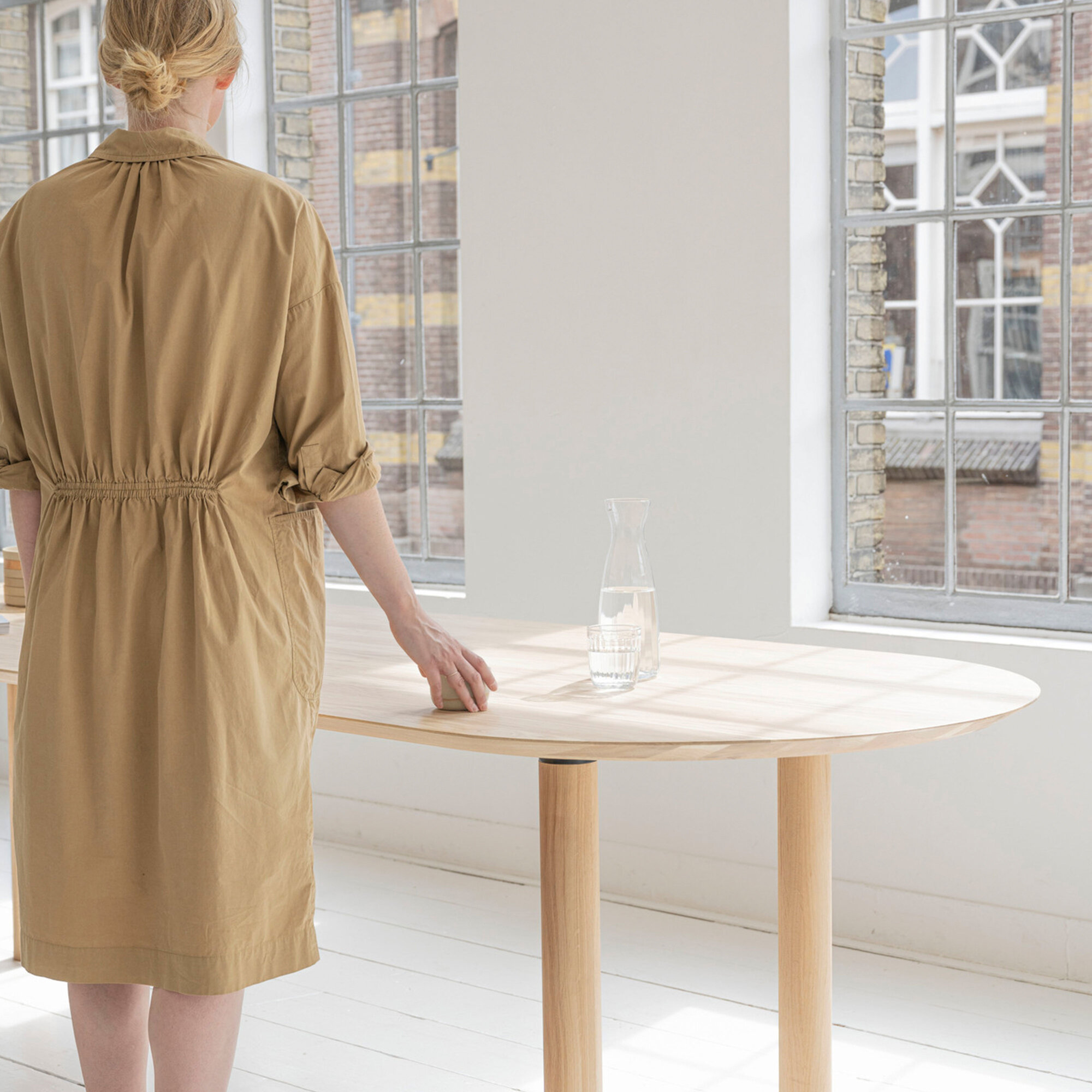  Design dining table | Cylinder Oak hardwax oil natural | Oak white lacquer | Studio HENK | 