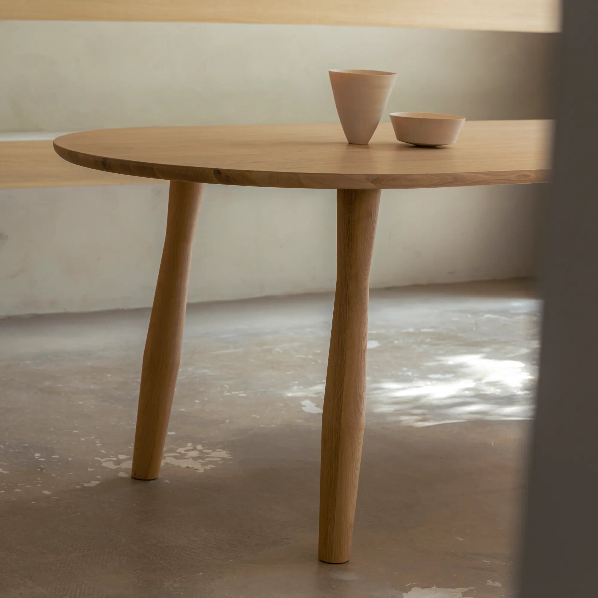 Rectangular Design dining table | Dansk Table Oak hardwax oil natural light | Oak hardwax oil natural light | Studio HENK | 