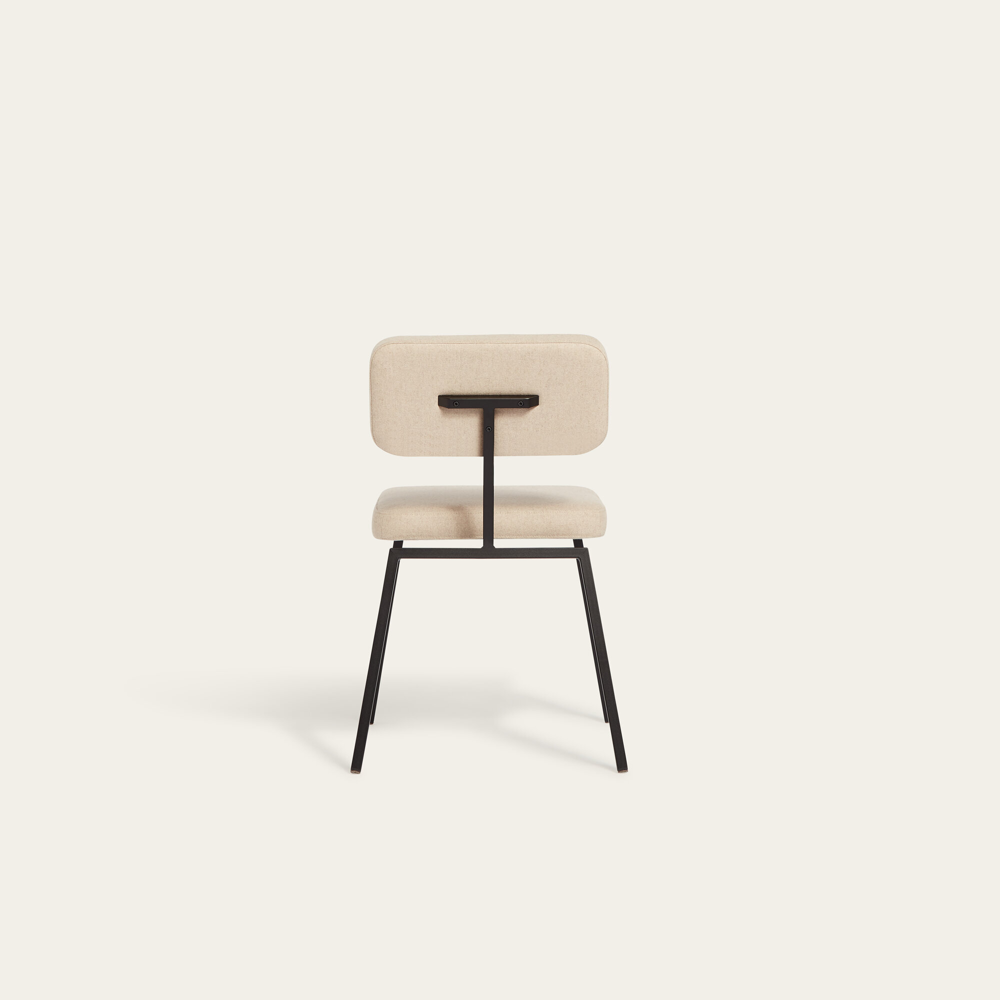 Design modern dining chair | Ode Chair without armrest Brown facet shitake124 | Studio HENK| 