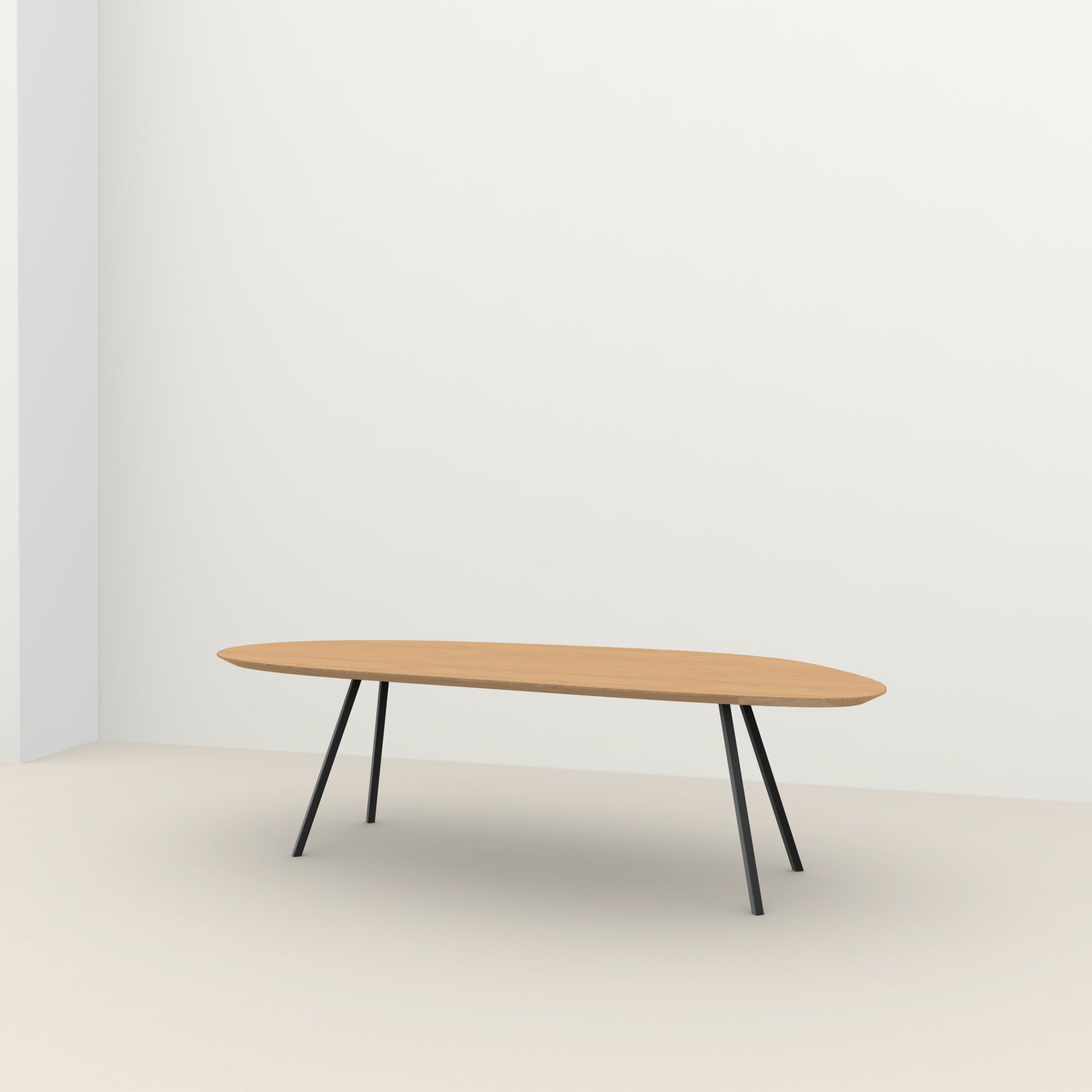 Blob Design dining table | Slim Co Steel black powdercoating | Oak hardwax oil natural light | Studio HENK| 