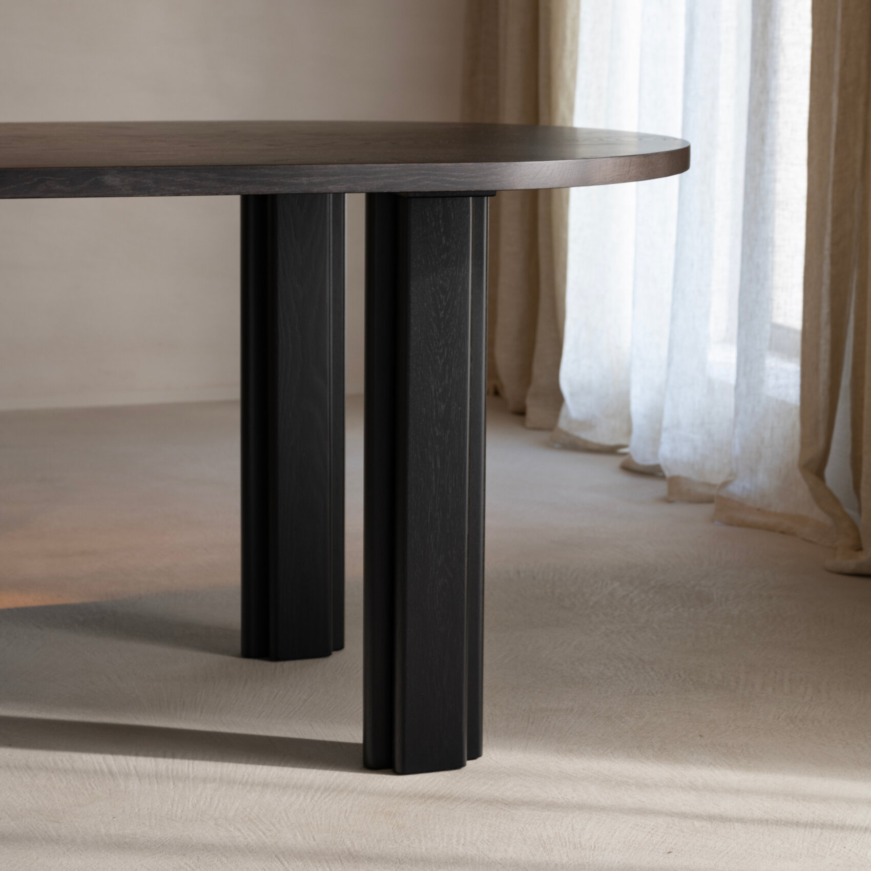 Flat oval Design dining table | Paste Dining Table Oak black stain | Oak black stain | Studio HENK| 