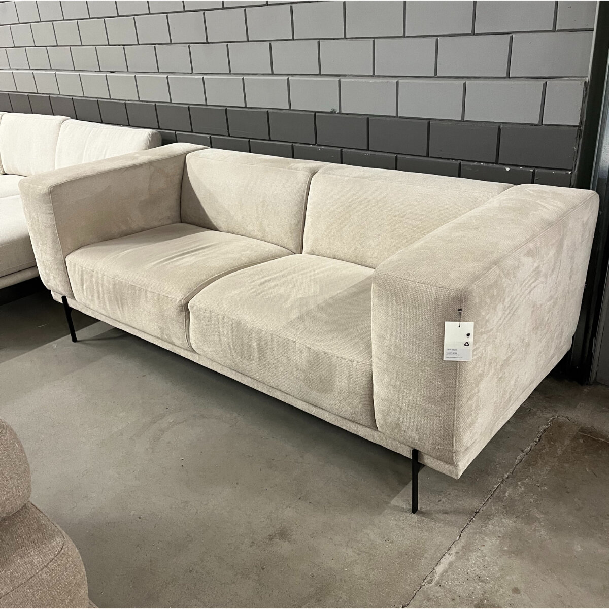 Design modern sofa | Cave Sofa 2,5 seater 1 regain natural01 | Studio HENK | 