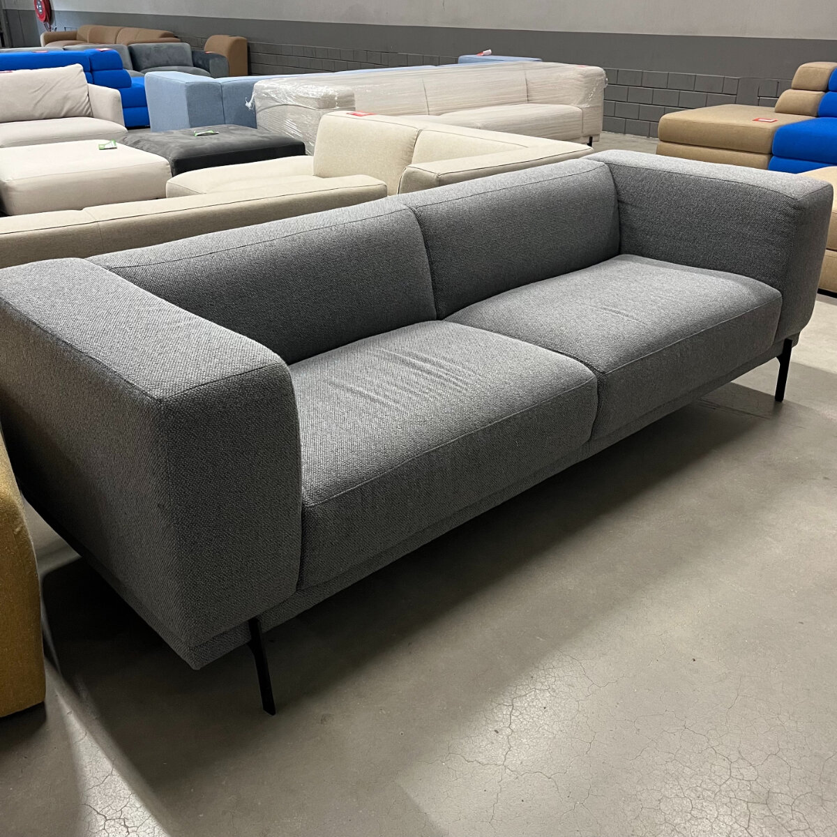 Design modern sofa | Cave Sofa 3 seater 1 brema grey65 | Studio HENK | 