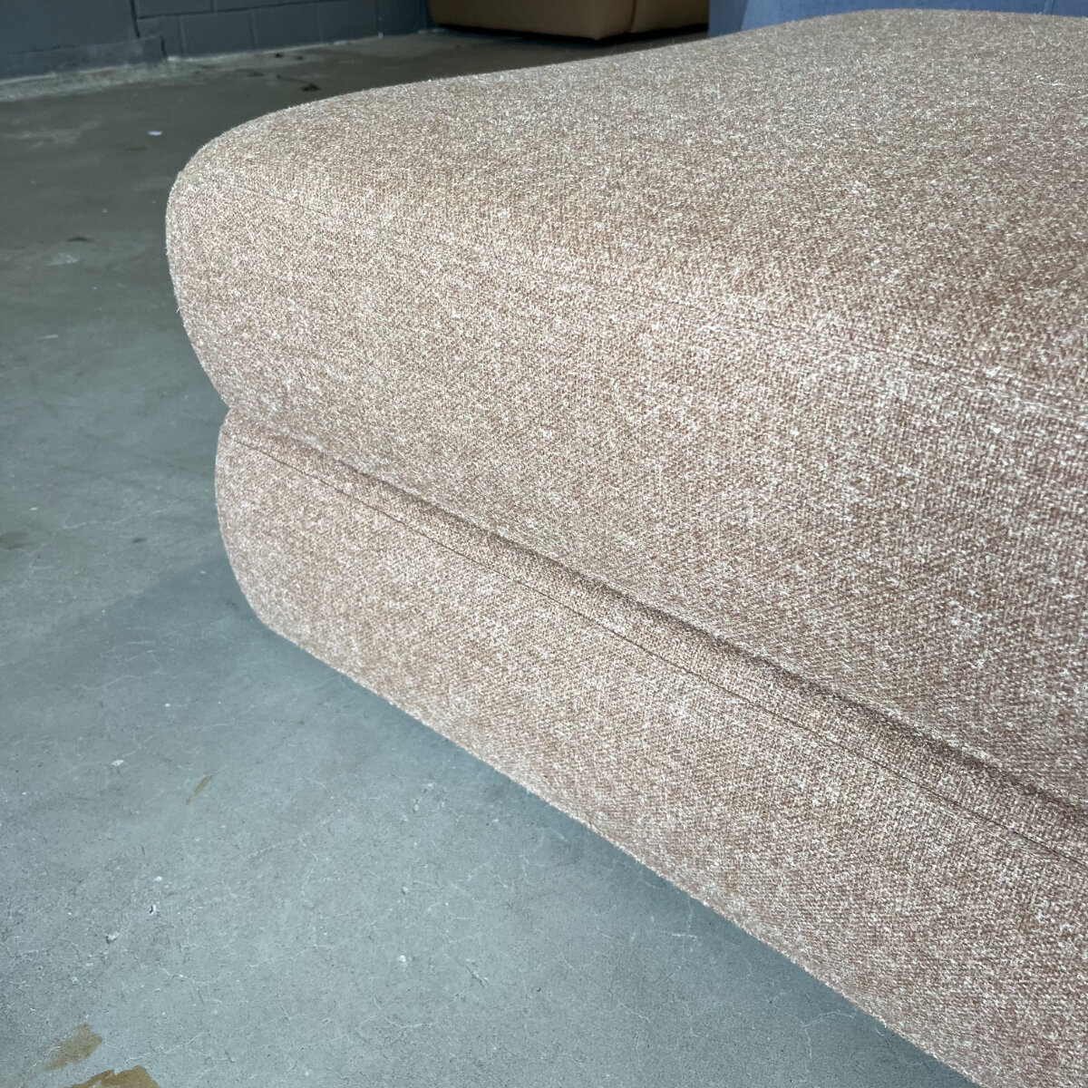 Design modern sofa | Layer sofa hocker  1 hemp seed13 | Studio HENK | 