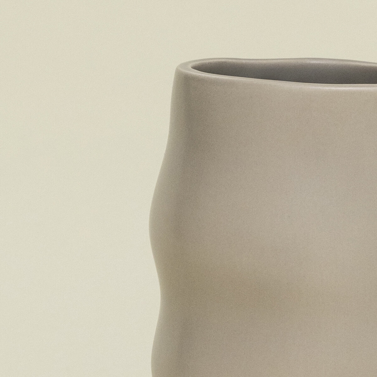 Design vase Blob Vase Beige | Studio HENK