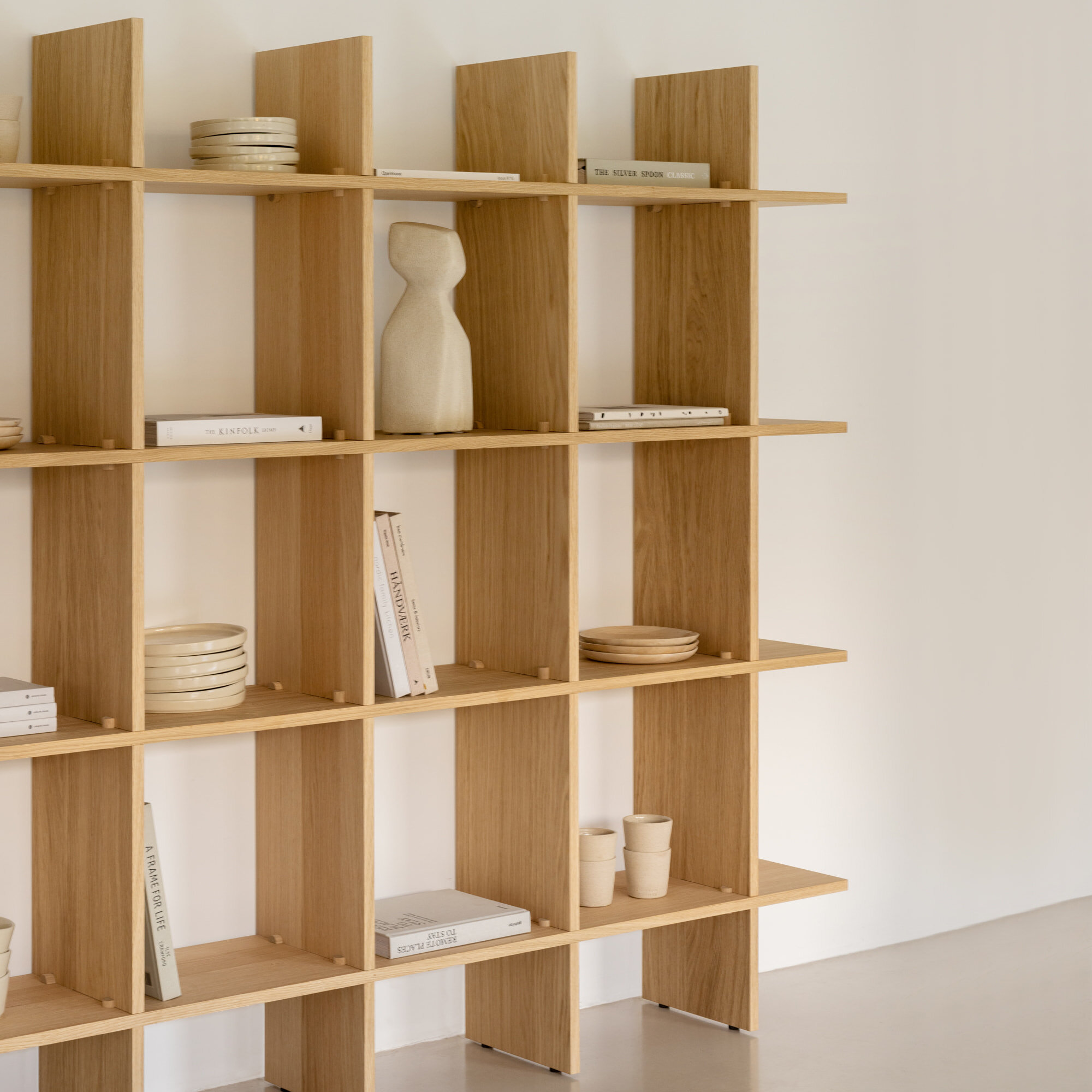 Designer cabinet | Column Cabinet 45 Oak natural | Studio HENK | 