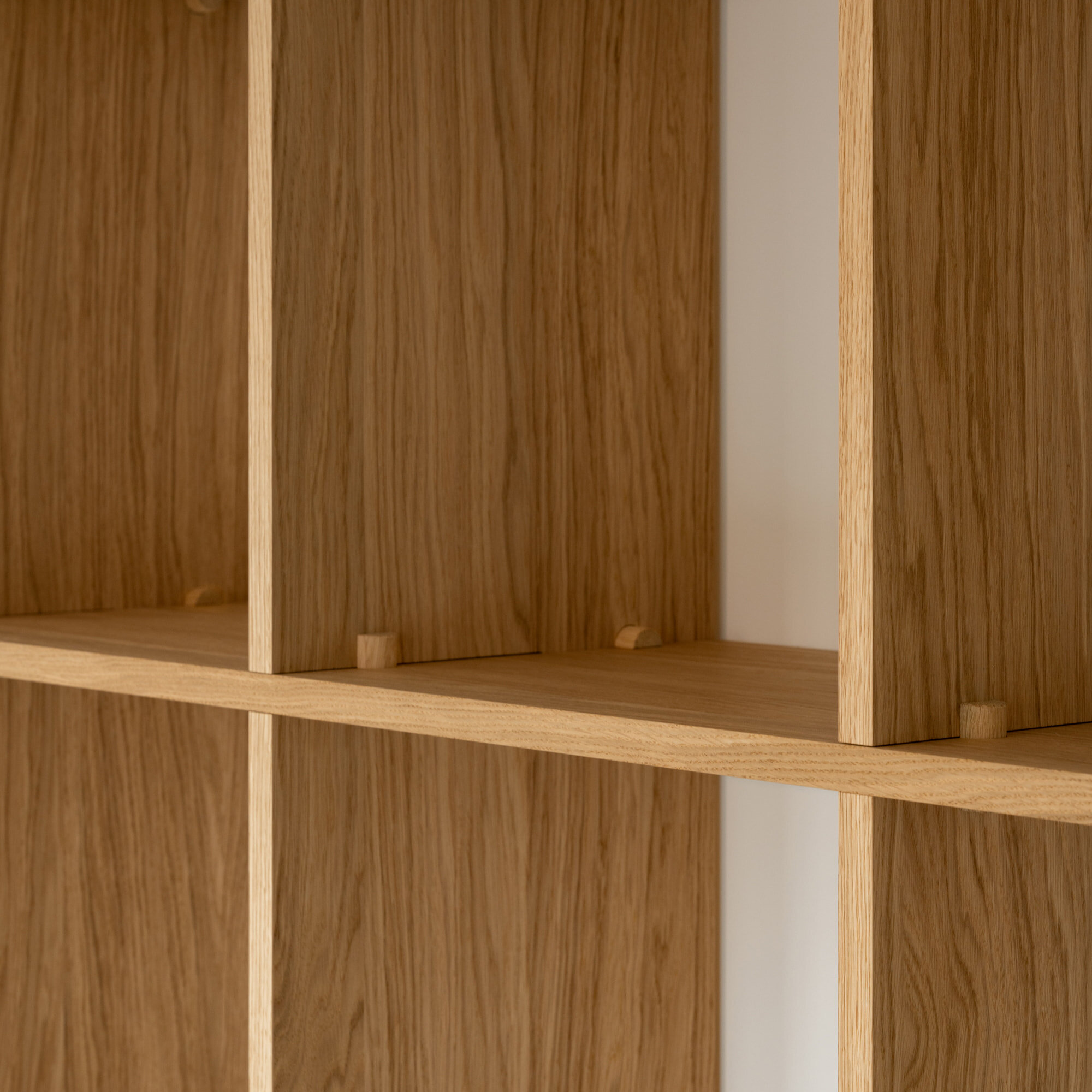 Designer cabinet | Column Cabinet 32 Oak natural | Studio HENK | 