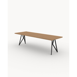 FSC gecertificeerd Iroko hout met zwart stalen frame