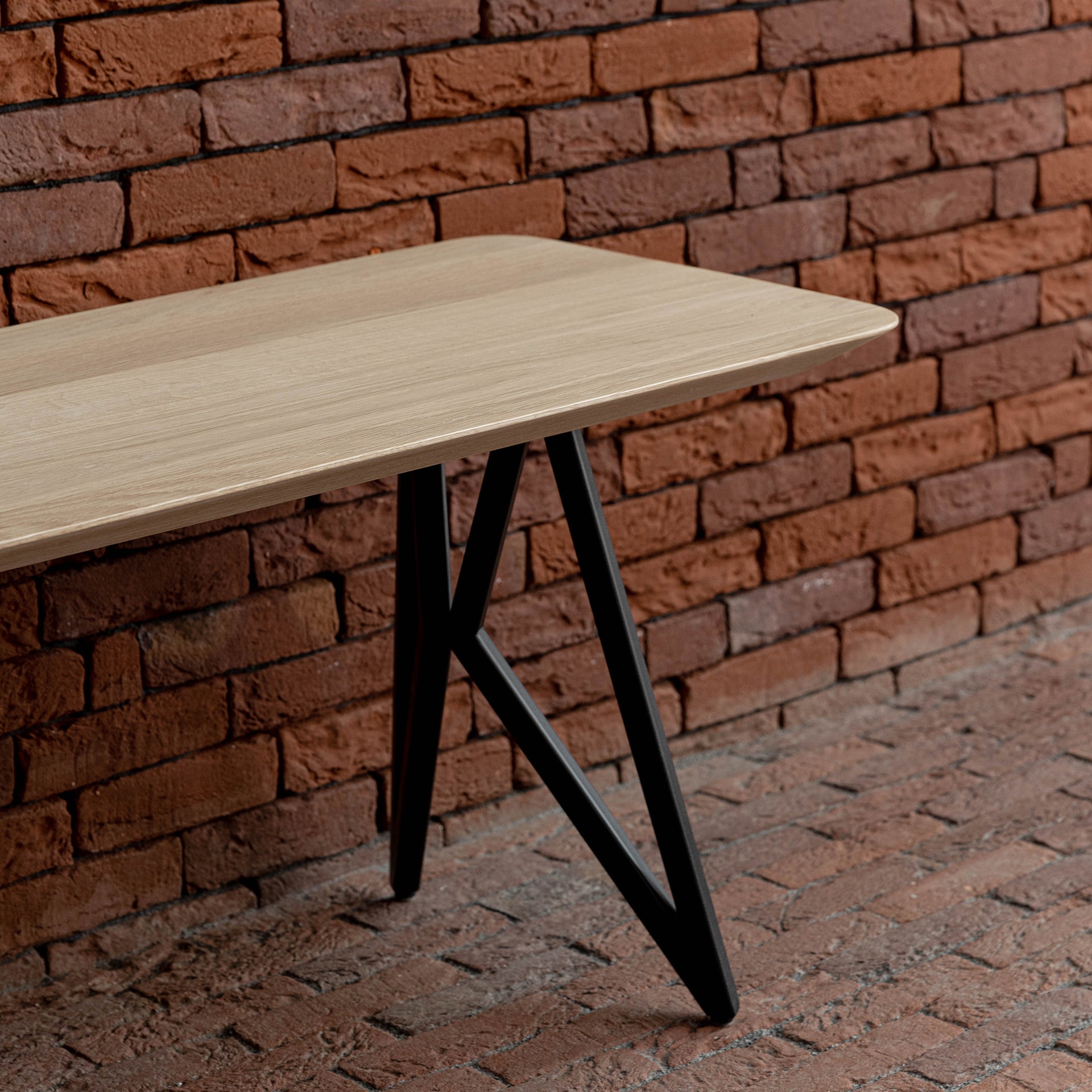 Butterfly Dining Bench Oak natural lacquer 140cm