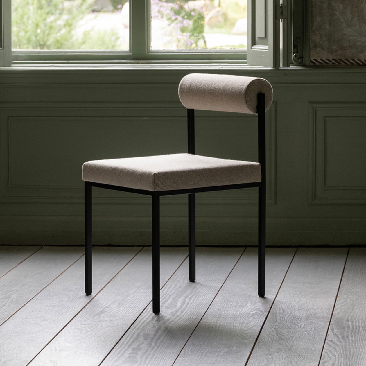 Bolster Dining Chair without armrests