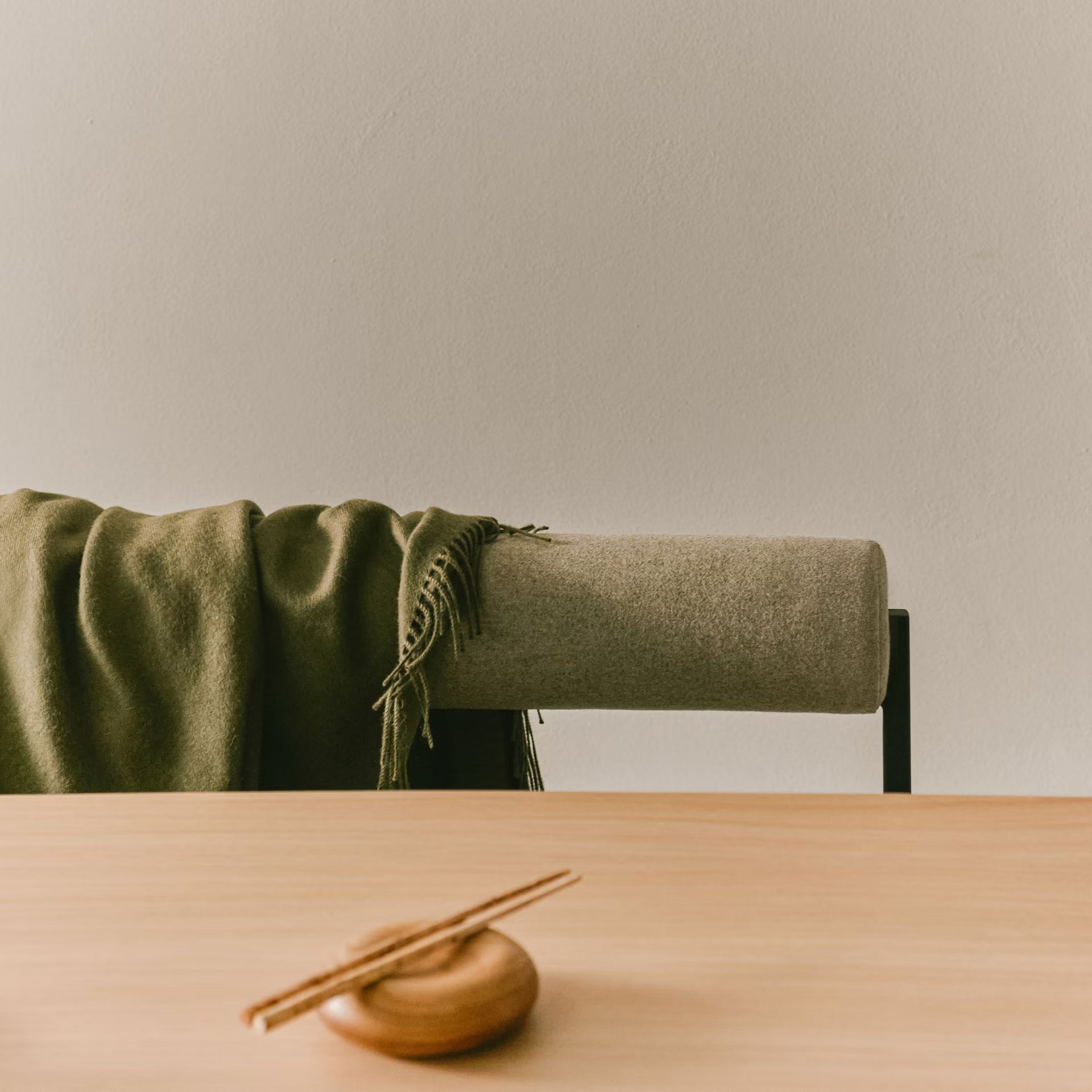 Bolster dining bench