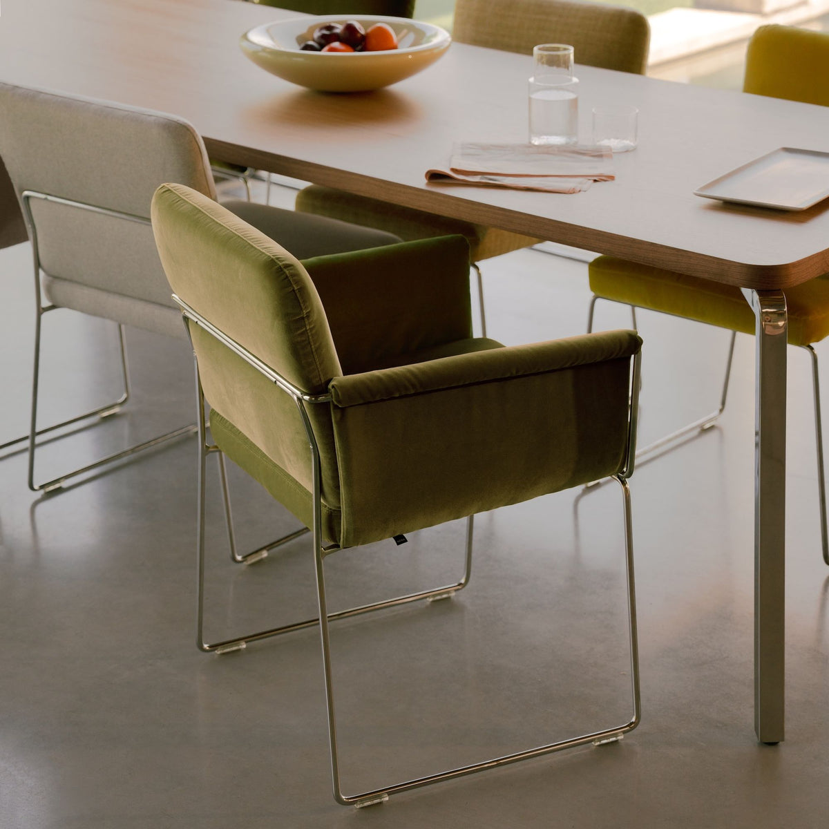 Arc Rechthoekig Eiken hardwax naturel light chroom eettafel