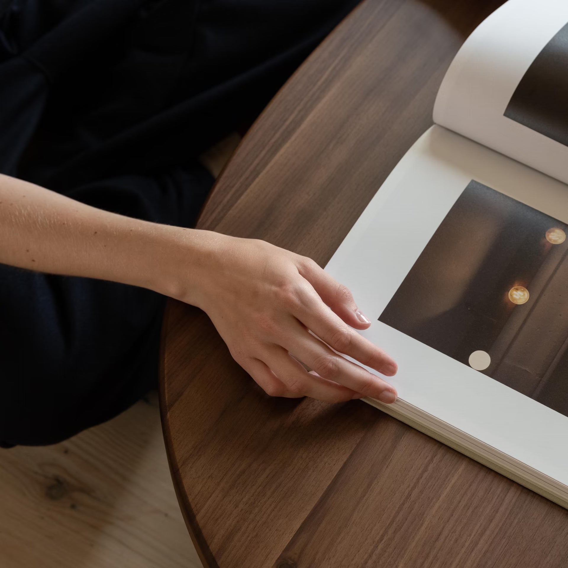 Federico coffee table