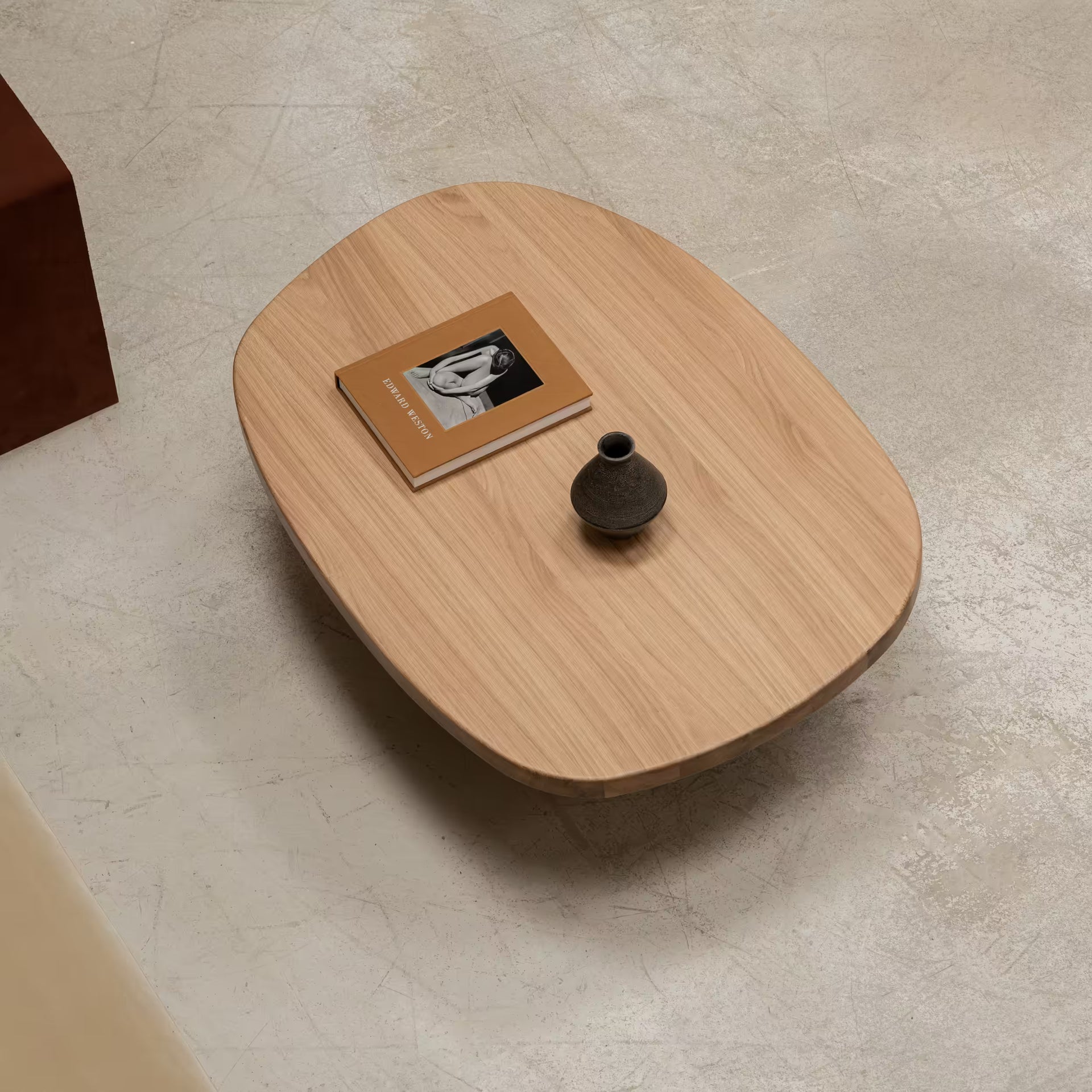 Federico coffee table