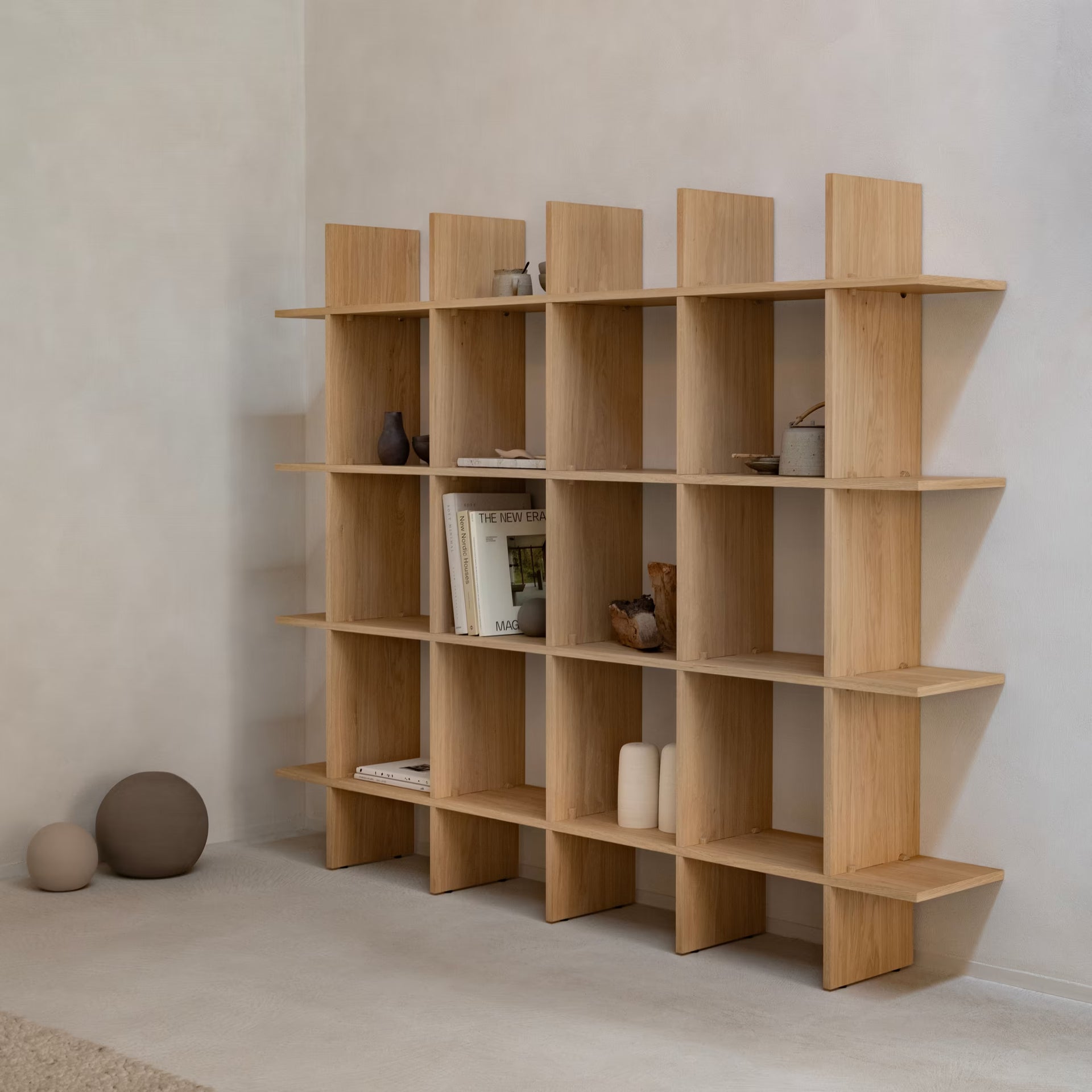 Column Cabinet