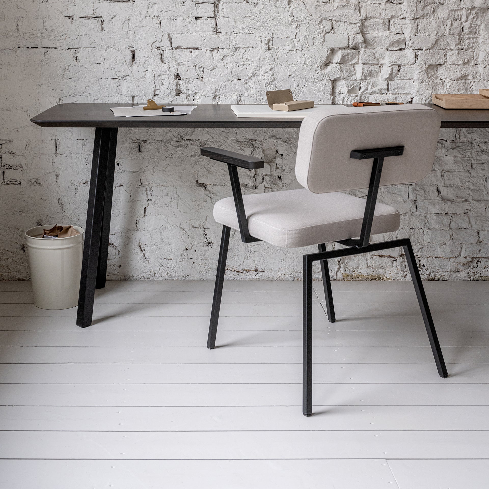 New Classic dining bench Oak hardwax oil natural light 200cm