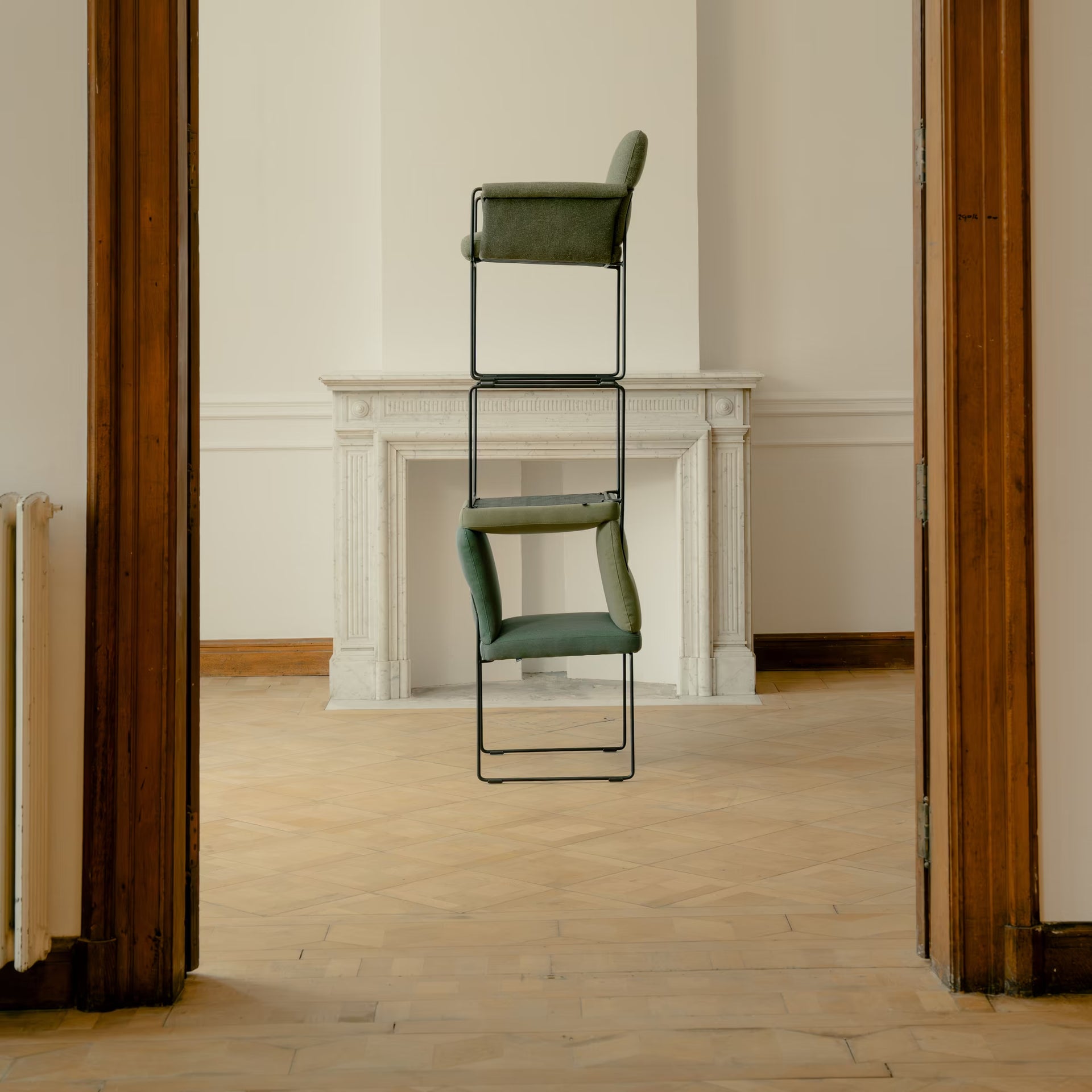 Unfold dining chair without armrest